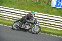 Mallory-park-Leicestershire;Mallory-park-photographs;Motorcycle-action-photographs;classic-bikes;event-digital-images;eventdigitalimages;mallory-park;no-limits-trackday;peter-wileman-photography;vintage-bikes;vintage-motorcycles;vmcc-festival-1000-bikes