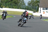 Mallory-park-Leicestershire;Mallory-park-photographs;Motorcycle-action-photographs;classic-bikes;event-digital-images;eventdigitalimages;mallory-park;no-limits-trackday;peter-wileman-photography;vintage-bikes;vintage-motorcycles;vmcc-festival-1000-bikes