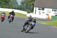 Mallory-park-Leicestershire;Mallory-park-photographs;Motorcycle-action-photographs;classic-bikes;event-digital-images;eventdigitalimages;mallory-park;no-limits-trackday;peter-wileman-photography;vintage-bikes;vintage-motorcycles;vmcc-festival-1000-bikes