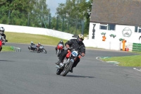 Mallory-park-Leicestershire;Mallory-park-photographs;Motorcycle-action-photographs;classic-bikes;event-digital-images;eventdigitalimages;mallory-park;no-limits-trackday;peter-wileman-photography;vintage-bikes;vintage-motorcycles;vmcc-festival-1000-bikes