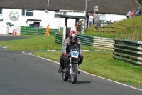 Mallory-park-Leicestershire;Mallory-park-photographs;Motorcycle-action-photographs;classic-bikes;event-digital-images;eventdigitalimages;mallory-park;no-limits-trackday;peter-wileman-photography;vintage-bikes;vintage-motorcycles;vmcc-festival-1000-bikes