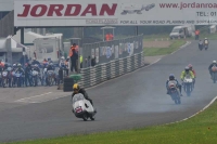 Mallory-park-Leicestershire;Mallory-park-photographs;Motorcycle-action-photographs;classic-bikes;event-digital-images;eventdigitalimages;mallory-park;no-limits-trackday;peter-wileman-photography;vintage-bikes;vintage-motorcycles;vmcc-festival-1000-bikes