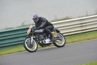 Mallory-park-Leicestershire;Mallory-park-photographs;Motorcycle-action-photographs;classic-bikes;event-digital-images;eventdigitalimages;mallory-park;no-limits-trackday;peter-wileman-photography;vintage-bikes;vintage-motorcycles;vmcc-festival-1000-bikes