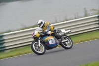 Mallory-park-Leicestershire;Mallory-park-photographs;Motorcycle-action-photographs;classic-bikes;event-digital-images;eventdigitalimages;mallory-park;no-limits-trackday;peter-wileman-photography;vintage-bikes;vintage-motorcycles;vmcc-festival-1000-bikes