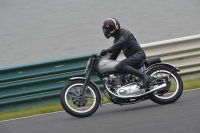 Mallory-park-Leicestershire;Mallory-park-photographs;Motorcycle-action-photographs;classic-bikes;event-digital-images;eventdigitalimages;mallory-park;no-limits-trackday;peter-wileman-photography;vintage-bikes;vintage-motorcycles;vmcc-festival-1000-bikes