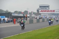 Mallory-park-Leicestershire;Mallory-park-photographs;Motorcycle-action-photographs;classic-bikes;event-digital-images;eventdigitalimages;mallory-park;no-limits-trackday;peter-wileman-photography;vintage-bikes;vintage-motorcycles;vmcc-festival-1000-bikes