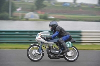 Mallory-park-Leicestershire;Mallory-park-photographs;Motorcycle-action-photographs;classic-bikes;event-digital-images;eventdigitalimages;mallory-park;no-limits-trackday;peter-wileman-photography;vintage-bikes;vintage-motorcycles;vmcc-festival-1000-bikes