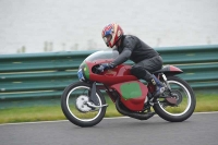 Mallory-park-Leicestershire;Mallory-park-photographs;Motorcycle-action-photographs;classic-bikes;event-digital-images;eventdigitalimages;mallory-park;no-limits-trackday;peter-wileman-photography;vintage-bikes;vintage-motorcycles;vmcc-festival-1000-bikes