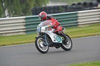 Mallory-park-Leicestershire;Mallory-park-photographs;Motorcycle-action-photographs;classic-bikes;event-digital-images;eventdigitalimages;mallory-park;no-limits-trackday;peter-wileman-photography;vintage-bikes;vintage-motorcycles;vmcc-festival-1000-bikes