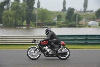 Mallory-park-Leicestershire;Mallory-park-photographs;Motorcycle-action-photographs;classic-bikes;event-digital-images;eventdigitalimages;mallory-park;no-limits-trackday;peter-wileman-photography;vintage-bikes;vintage-motorcycles;vmcc-festival-1000-bikes