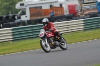 Mallory-park-Leicestershire;Mallory-park-photographs;Motorcycle-action-photographs;classic-bikes;event-digital-images;eventdigitalimages;mallory-park;no-limits-trackday;peter-wileman-photography;vintage-bikes;vintage-motorcycles;vmcc-festival-1000-bikes