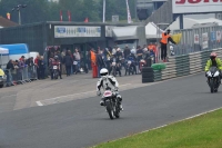 Mallory-park-Leicestershire;Mallory-park-photographs;Motorcycle-action-photographs;classic-bikes;event-digital-images;eventdigitalimages;mallory-park;no-limits-trackday;peter-wileman-photography;vintage-bikes;vintage-motorcycles;vmcc-festival-1000-bikes