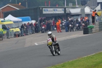 Mallory-park-Leicestershire;Mallory-park-photographs;Motorcycle-action-photographs;classic-bikes;event-digital-images;eventdigitalimages;mallory-park;no-limits-trackday;peter-wileman-photography;vintage-bikes;vintage-motorcycles;vmcc-festival-1000-bikes