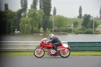 Mallory-park-Leicestershire;Mallory-park-photographs;Motorcycle-action-photographs;classic-bikes;event-digital-images;eventdigitalimages;mallory-park;no-limits-trackday;peter-wileman-photography;vintage-bikes;vintage-motorcycles;vmcc-festival-1000-bikes