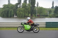 Mallory-park-Leicestershire;Mallory-park-photographs;Motorcycle-action-photographs;classic-bikes;event-digital-images;eventdigitalimages;mallory-park;no-limits-trackday;peter-wileman-photography;vintage-bikes;vintage-motorcycles;vmcc-festival-1000-bikes