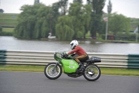 Mallory-park-Leicestershire;Mallory-park-photographs;Motorcycle-action-photographs;classic-bikes;event-digital-images;eventdigitalimages;mallory-park;no-limits-trackday;peter-wileman-photography;vintage-bikes;vintage-motorcycles;vmcc-festival-1000-bikes