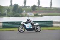 Mallory-park-Leicestershire;Mallory-park-photographs;Motorcycle-action-photographs;classic-bikes;event-digital-images;eventdigitalimages;mallory-park;no-limits-trackday;peter-wileman-photography;vintage-bikes;vintage-motorcycles;vmcc-festival-1000-bikes