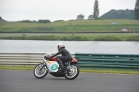 Mallory-park-Leicestershire;Mallory-park-photographs;Motorcycle-action-photographs;classic-bikes;event-digital-images;eventdigitalimages;mallory-park;no-limits-trackday;peter-wileman-photography;vintage-bikes;vintage-motorcycles;vmcc-festival-1000-bikes