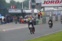 Mallory-park-Leicestershire;Mallory-park-photographs;Motorcycle-action-photographs;classic-bikes;event-digital-images;eventdigitalimages;mallory-park;no-limits-trackday;peter-wileman-photography;vintage-bikes;vintage-motorcycles;vmcc-festival-1000-bikes