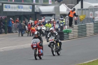 Mallory-park-Leicestershire;Mallory-park-photographs;Motorcycle-action-photographs;classic-bikes;event-digital-images;eventdigitalimages;mallory-park;no-limits-trackday;peter-wileman-photography;vintage-bikes;vintage-motorcycles;vmcc-festival-1000-bikes