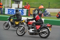 Mallory-park-Leicestershire;Mallory-park-photographs;Motorcycle-action-photographs;classic-bikes;event-digital-images;eventdigitalimages;mallory-park;no-limits-trackday;peter-wileman-photography;vintage-bikes;vintage-motorcycles;vmcc-festival-1000-bikes