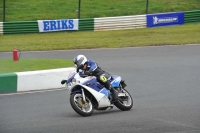 Mallory-park-Leicestershire;Mallory-park-photographs;Motorcycle-action-photographs;classic-bikes;event-digital-images;eventdigitalimages;mallory-park;no-limits-trackday;peter-wileman-photography;vintage-bikes;vintage-motorcycles;vmcc-festival-1000-bikes