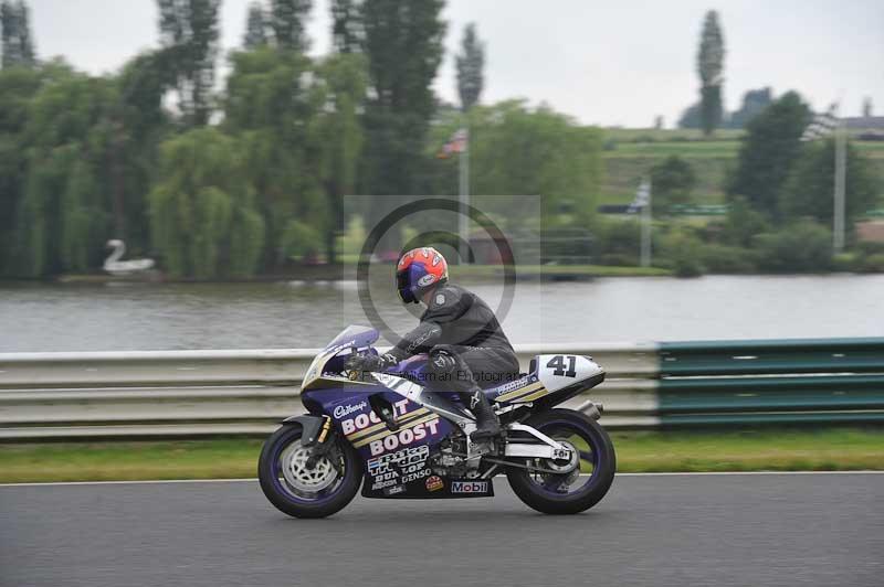 Mallory park Leicestershire;Mallory park photographs;Motorcycle action photographs;classic bikes;event digital images;eventdigitalimages;mallory park;no limits trackday;peter wileman photography;vintage bikes;vintage motorcycles;vmcc festival 1000 bikes