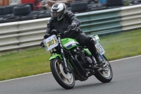 Mallory-park-Leicestershire;Mallory-park-photographs;Motorcycle-action-photographs;classic-bikes;event-digital-images;eventdigitalimages;mallory-park;no-limits-trackday;peter-wileman-photography;vintage-bikes;vintage-motorcycles;vmcc-festival-1000-bikes