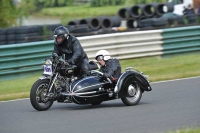 Mallory-park-Leicestershire;Mallory-park-photographs;Motorcycle-action-photographs;classic-bikes;event-digital-images;eventdigitalimages;mallory-park;no-limits-trackday;peter-wileman-photography;vintage-bikes;vintage-motorcycles;vmcc-festival-1000-bikes