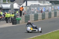 Mallory-park-Leicestershire;Mallory-park-photographs;Motorcycle-action-photographs;classic-bikes;event-digital-images;eventdigitalimages;mallory-park;no-limits-trackday;peter-wileman-photography;vintage-bikes;vintage-motorcycles;vmcc-festival-1000-bikes