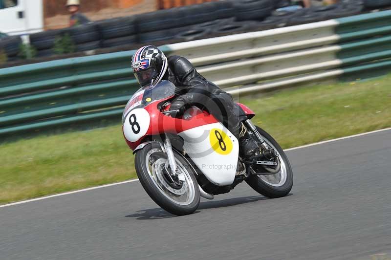 Mallory park Leicestershire;Mallory park photographs;Motorcycle action photographs;classic bikes;event digital images;eventdigitalimages;mallory park;no limits trackday;peter wileman photography;vintage bikes;vintage motorcycles;vmcc festival 1000 bikes