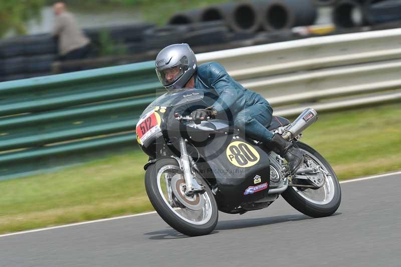 Mallory park Leicestershire;Mallory park photographs;Motorcycle action photographs;classic bikes;event digital images;eventdigitalimages;mallory park;no limits trackday;peter wileman photography;vintage bikes;vintage motorcycles;vmcc festival 1000 bikes