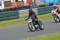 Mallory-park-Leicestershire;Mallory-park-photographs;Motorcycle-action-photographs;classic-bikes;event-digital-images;eventdigitalimages;mallory-park;no-limits-trackday;peter-wileman-photography;vintage-bikes;vintage-motorcycles;vmcc-festival-1000-bikes