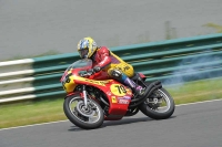 Mallory-park-Leicestershire;Mallory-park-photographs;Motorcycle-action-photographs;classic-bikes;event-digital-images;eventdigitalimages;mallory-park;no-limits-trackday;peter-wileman-photography;vintage-bikes;vintage-motorcycles;vmcc-festival-1000-bikes