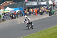 Mallory-park-Leicestershire;Mallory-park-photographs;Motorcycle-action-photographs;classic-bikes;event-digital-images;eventdigitalimages;mallory-park;no-limits-trackday;peter-wileman-photography;vintage-bikes;vintage-motorcycles;vmcc-festival-1000-bikes