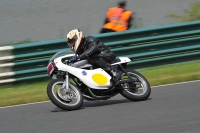 Mallory-park-Leicestershire;Mallory-park-photographs;Motorcycle-action-photographs;classic-bikes;event-digital-images;eventdigitalimages;mallory-park;no-limits-trackday;peter-wileman-photography;vintage-bikes;vintage-motorcycles;vmcc-festival-1000-bikes