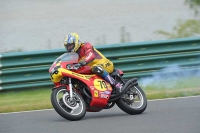 Mallory-park-Leicestershire;Mallory-park-photographs;Motorcycle-action-photographs;classic-bikes;event-digital-images;eventdigitalimages;mallory-park;no-limits-trackday;peter-wileman-photography;vintage-bikes;vintage-motorcycles;vmcc-festival-1000-bikes