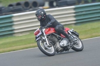 Mallory-park-Leicestershire;Mallory-park-photographs;Motorcycle-action-photographs;classic-bikes;event-digital-images;eventdigitalimages;mallory-park;no-limits-trackday;peter-wileman-photography;vintage-bikes;vintage-motorcycles;vmcc-festival-1000-bikes