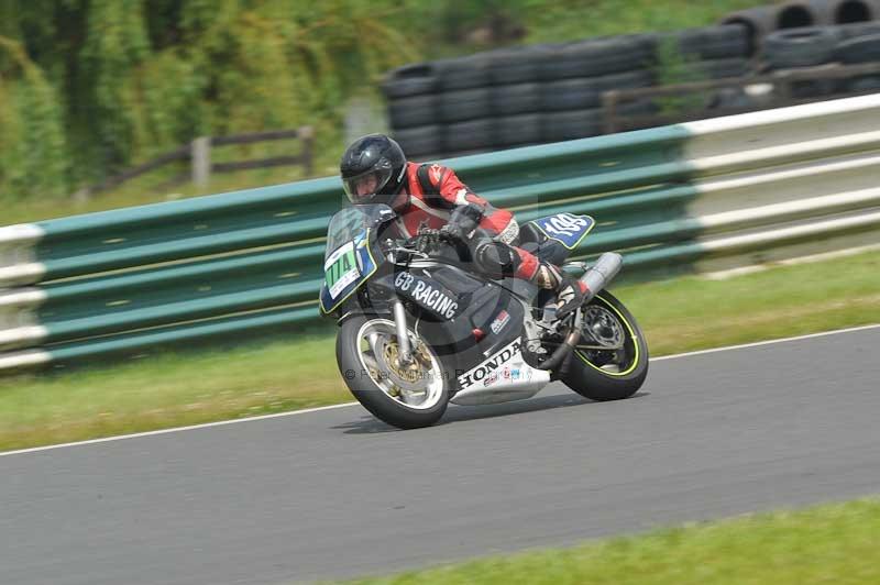 Mallory park Leicestershire;Mallory park photographs;Motorcycle action photographs;classic bikes;event digital images;eventdigitalimages;mallory park;no limits trackday;peter wileman photography;vintage bikes;vintage motorcycles;vmcc festival 1000 bikes