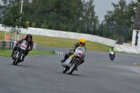 Mallory-park-Leicestershire;Mallory-park-photographs;Motorcycle-action-photographs;classic-bikes;event-digital-images;eventdigitalimages;mallory-park;no-limits-trackday;peter-wileman-photography;vintage-bikes;vintage-motorcycles;vmcc-festival-1000-bikes