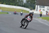 Mallory-park-Leicestershire;Mallory-park-photographs;Motorcycle-action-photographs;classic-bikes;event-digital-images;eventdigitalimages;mallory-park;no-limits-trackday;peter-wileman-photography;vintage-bikes;vintage-motorcycles;vmcc-festival-1000-bikes