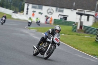 Mallory-park-Leicestershire;Mallory-park-photographs;Motorcycle-action-photographs;classic-bikes;event-digital-images;eventdigitalimages;mallory-park;no-limits-trackday;peter-wileman-photography;vintage-bikes;vintage-motorcycles;vmcc-festival-1000-bikes