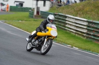 Mallory-park-Leicestershire;Mallory-park-photographs;Motorcycle-action-photographs;classic-bikes;event-digital-images;eventdigitalimages;mallory-park;no-limits-trackday;peter-wileman-photography;vintage-bikes;vintage-motorcycles;vmcc-festival-1000-bikes