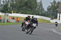 Mallory-park-Leicestershire;Mallory-park-photographs;Motorcycle-action-photographs;classic-bikes;event-digital-images;eventdigitalimages;mallory-park;no-limits-trackday;peter-wileman-photography;vintage-bikes;vintage-motorcycles;vmcc-festival-1000-bikes