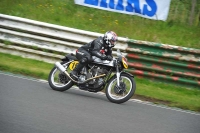 Mallory-park-Leicestershire;Mallory-park-photographs;Motorcycle-action-photographs;classic-bikes;event-digital-images;eventdigitalimages;mallory-park;no-limits-trackday;peter-wileman-photography;vintage-bikes;vintage-motorcycles;vmcc-festival-1000-bikes