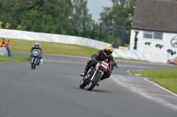 Mallory-park-Leicestershire;Mallory-park-photographs;Motorcycle-action-photographs;classic-bikes;event-digital-images;eventdigitalimages;mallory-park;no-limits-trackday;peter-wileman-photography;vintage-bikes;vintage-motorcycles;vmcc-festival-1000-bikes