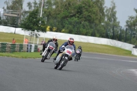 Mallory-park-Leicestershire;Mallory-park-photographs;Motorcycle-action-photographs;classic-bikes;event-digital-images;eventdigitalimages;mallory-park;no-limits-trackday;peter-wileman-photography;vintage-bikes;vintage-motorcycles;vmcc-festival-1000-bikes