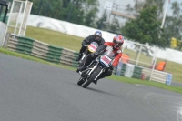 Mallory-park-Leicestershire;Mallory-park-photographs;Motorcycle-action-photographs;classic-bikes;event-digital-images;eventdigitalimages;mallory-park;no-limits-trackday;peter-wileman-photography;vintage-bikes;vintage-motorcycles;vmcc-festival-1000-bikes