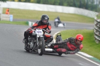 Mallory-park-Leicestershire;Mallory-park-photographs;Motorcycle-action-photographs;classic-bikes;event-digital-images;eventdigitalimages;mallory-park;no-limits-trackday;peter-wileman-photography;vintage-bikes;vintage-motorcycles;vmcc-festival-1000-bikes