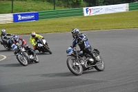 Mallory-park-Leicestershire;Mallory-park-photographs;Motorcycle-action-photographs;classic-bikes;event-digital-images;eventdigitalimages;mallory-park;no-limits-trackday;peter-wileman-photography;vintage-bikes;vintage-motorcycles;vmcc-festival-1000-bikes